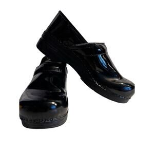 DANSKO PROFESSIONAL CLOGS PATENT LEATHER BLACK SZ 42 / US 11.5 12 M